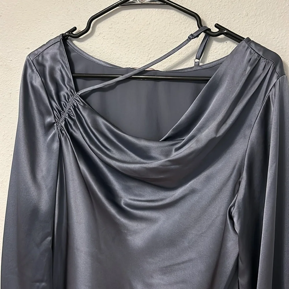 NWT Cinq A Sept Jordy Cowlneck 100% silk blouse. Blue gray women’s size small. - Picture 2 of 9